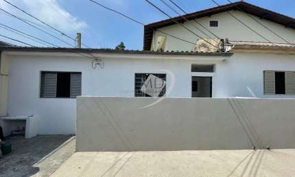 Casa com 1 quarto para alugar na Rua Ivaí, Santa Maria, São Caetano do Sul por R$ 1.700