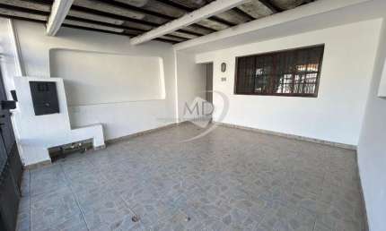 Casa com 2 quartos para alugar na Pinheiro Machado, Vila Scarpelli, Santo André por R$ 2.800