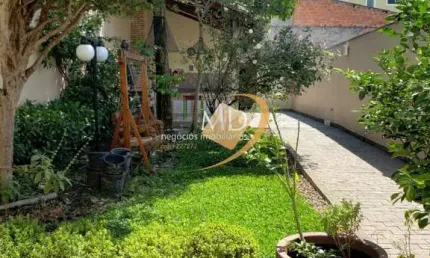 Casa com 4 quartos à venda na Rua das Mangueiras, Cerâmica, São Caetano do Sul por R$ 1.800.000