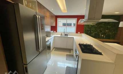Casa com 3 quartos para alugar na Penha, São Paulo  por R$ 12.000