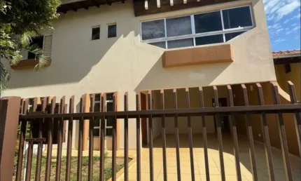 Casa à venda no San Remo, Londrina , 208 m2 por R$ 900.000
