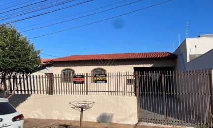 Casa com 3 quartos à venda no Leonor, Londrina 
