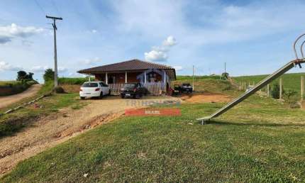 Chácara / sítio com 3 quartos à venda na Chacara, Guajuvira, Araucária
