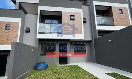 Excelente triplex alto padrão com suíte e churrasqueira à venda no bairro Uberaba, Curitiba por R$6