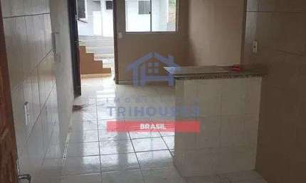 Otimo apartamento com 2 dormitórios à venda, Arruda, Colombo, PR por R$160mil