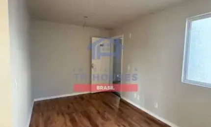 Lindo Apartamento à venda, Jardim Itaqui, Campo Largo, com dois dormitórios, 1 banheiro em um incrí