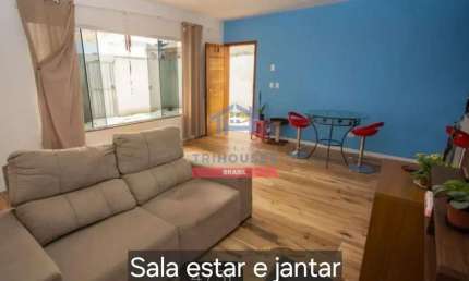 Linda Casa à venda, Ipê, São José dos Pinhais,com 3 dormitórios sendo uma suíte, 3 vagas de garagem