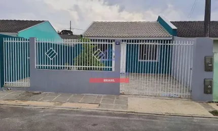 Linda Casa à venda, Fazenda Rio Grande, PR, com 2 dormitórios, 1 banheiro, 1 vaga de garagem, em co
