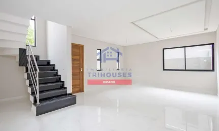 Lindo sobrado a venda no bairro alto com 3 dormitórios 1 suíte excelente acabamento.