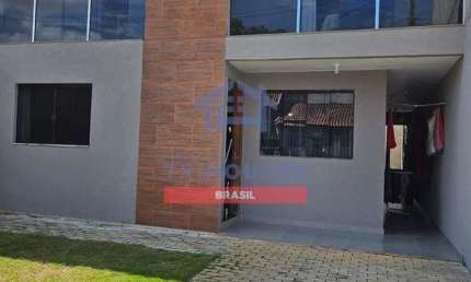 Belíssimo sobrado com 4 quartos ,1 suíte e cozinha planejada á venda no bairro Caíuá - Cidade Indus
