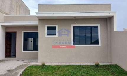 Ótima Casa com piscina , 3 dormitórios e 1 suíte em condomínio alto padrão no bairro Paloma-- Colom