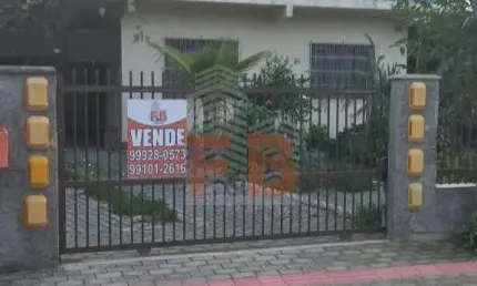 SOBRADO no PRAIA DO ERVINO com 4 quartos para VENDA, 165 m²
