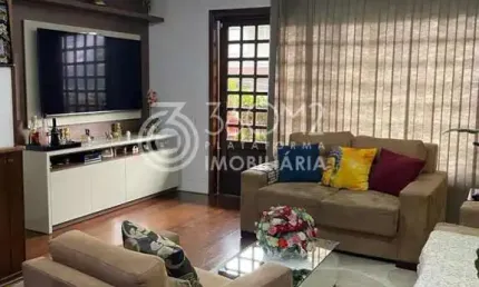 Sobrado para Venda em São Caetano do Sul, Santa Maria, 4 dormitórios, 1 suíte, 5 banheiros, 2 vagas