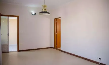Sobrado para Venda em São Caetano do Sul, Nova Gerty, 3 dormitórios, 2 banheiros, 4 vagas