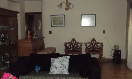 Casa para Venda em São Caetano do Sul, Mauá, 3 dormitórios, 1 suíte, 2 banheiros, 6 vagas