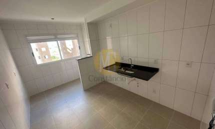 Apartamento 2 Dormitórios sendo 1 Suíte - 75 m² - 2 Vagas - Cond. Club