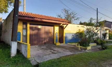 Casa de Praia 3 Dormitórios sendo 1 Suíte - 144 m² - Itanhaém SP