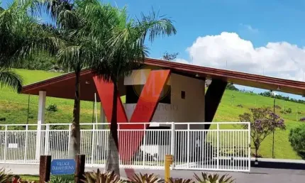 Terreno com 1.000 m² em Condomínio Fechado - Village Parahybuna