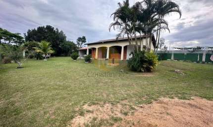 Chácara com 1149 m² no bairro Veraneio Irajá em  Jacareí- SP