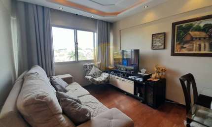 Apartamento à venda no Edifício Mandacaru na região Central -