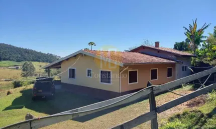 CHÁCARA A VENDA COM 4 DORMITÓRIOS EM PARAIBUNA - SP