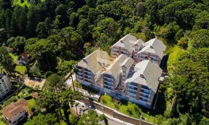 Condessa de Boneval - 3 Dormitórios sendo 1 Suíte - Campos do Jordão