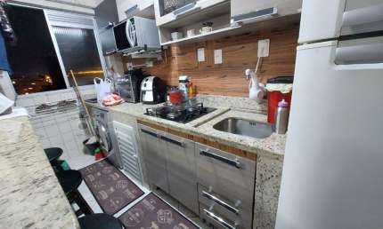 BOM APARTAMENTO BEM AREJADO, SOL DA MANHÃ, ÔNIBUS, PADARIA E MERCADO PRÓXIMOS! ACESSO RÁPIDO PARA O CENTRO