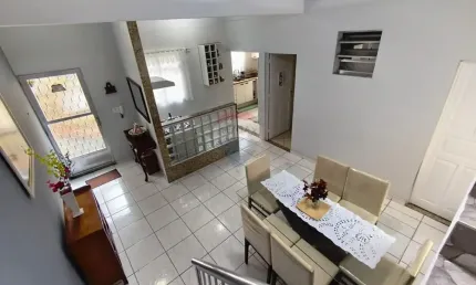 Casa - Venda - Rio de Janeiro, R$ 350.000 $ 63.788,20  ID: 570391023-68  Rua Estocolmo, 345 - Próximo a Estrada do Galeão - Jardim Carioca, Rio de Janeiro, Rio de Janeir