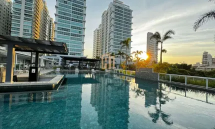 Apartamento de Alto Padrão com Vista para o Mar – 3 Suítes no Al Mare Beach Front