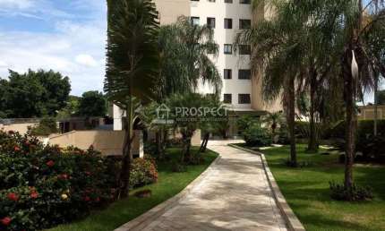 Apartamento na Avenida Caramuru | 3 dormitórios (1 suíte) | 2 vagas