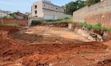 Terreno à venda na Rua Vicente Tronco, Jardim Botânico, Ribeirão Preto