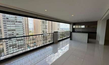 Edifício Cidade de Roma - 295 m² | 4 suítes | 4 vagas