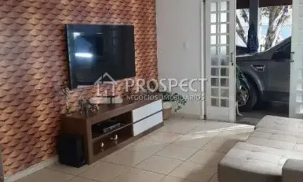 Casa na Lagoinha | 4 dormitórios | 2 vagas cobertas