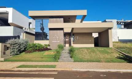 Casa no Condomínio Quinta dos Ventos | 3 suítes | 4 vagas