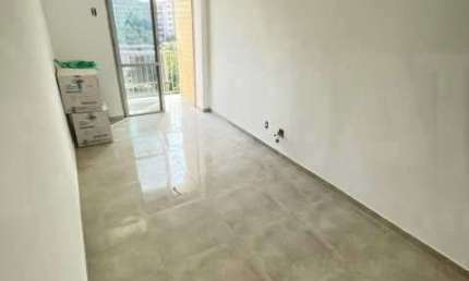 Apartamento com 2 quartos à venda na Rua Caniu, Pechincha, Rio de Janeiro, 63 m2 por R$ 235.000