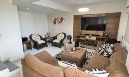Casa em condomínio fechado com 3 quartos à venda na Rua Caviana, Taquara, Rio de Janeiro, 110 m2 por R$ 410.000