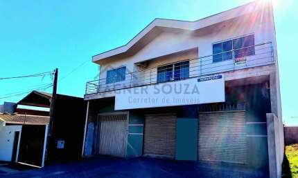 Sobrado para Venda em Maringá, Jardim Colina Verde, 3 dormitórios, 1 suíte, 2 banheiros, 7 vagas