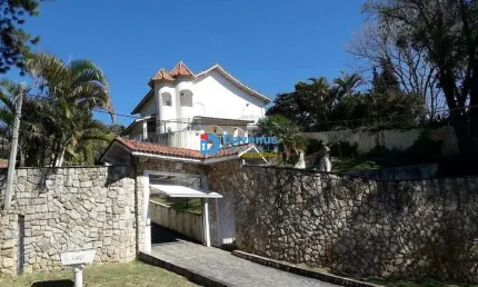 Casa em condomínio fechado com 4 quartos à venda na Serra da Cantareira, São Paulo 