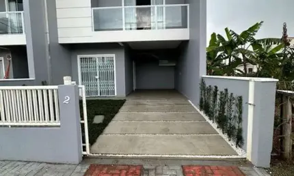 Sobrado Geminado para Venda em Balneário Barra do Sul, Pinheiros, 3 dormitórios, 1 suíte