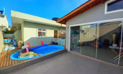 Casa para Venda em São José, Jardim Cidade de Florianópolis, 3 dormitórios, 1 suíte, 3 banheiros, 2 vagas