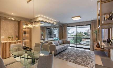 Apartamento decorado, 3 quartos sendo um com suíte e 2 vagas