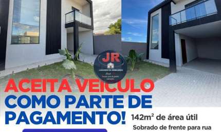 Sobrado de frente para rua, no Estação em Araucária, 3 quartos sendo uma suíte