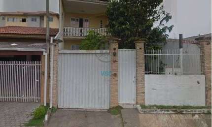 Sobrado 2 quartos sendo 1 suite co hidromassagem, 2 vagas de garagem a venda no Alto tarumã- Pinhais.