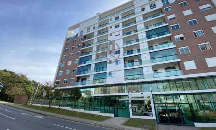 Cobertura Duplex, com vista panorâmica, 4 quartos sendo 2 com suíte.