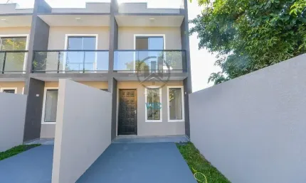 Sobrado de frente para rua, no bairro barreirinha,unidade 2 disponivel