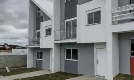 Sobrado triplex em condomínio à venda no campo comprido.