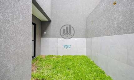 Sobrado em condominio a venda no bairro Alto em Curitiba