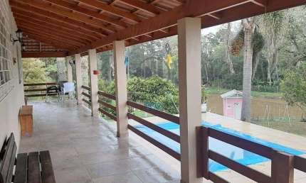Chácara com piscina a venda em tijucas do sul divisa com são josé dos pinhais