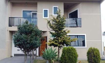 Sobrado triplex 2 quartos à venda no Bairro Umbará.