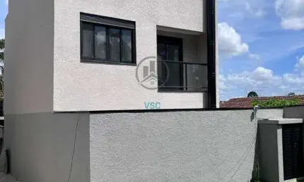 Sobrados frente para rua à venda no bairro tingui em curitiba